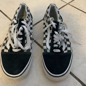 Women van sneakers size 10